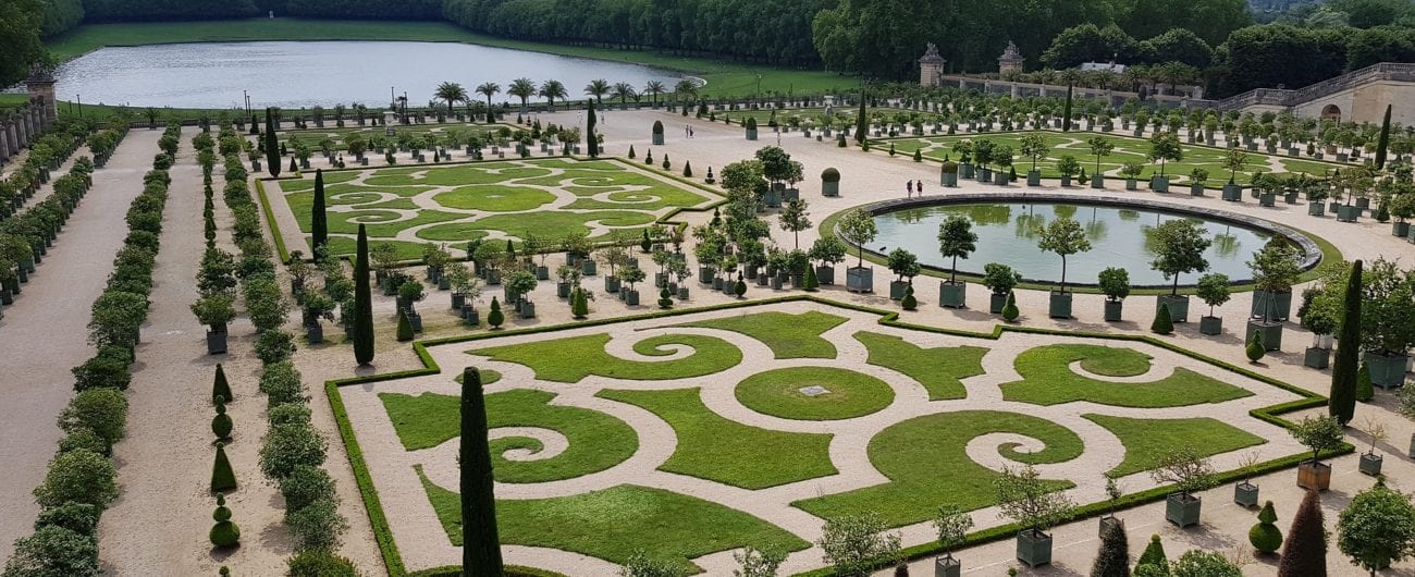 The Palace of Versailles was the principal residence of the French kings from the time of Louis XIV to Louis XVI.